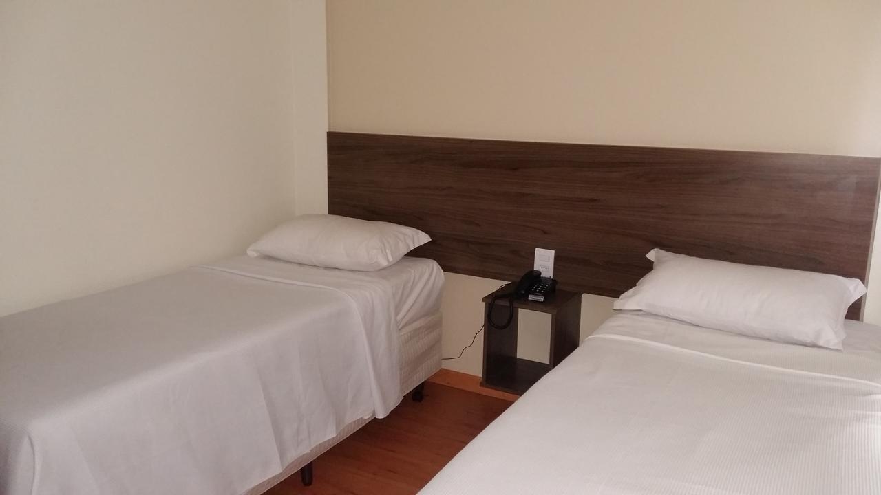 Hotel 494 Oliveira-Mg ภายนอก รูปภาพ
